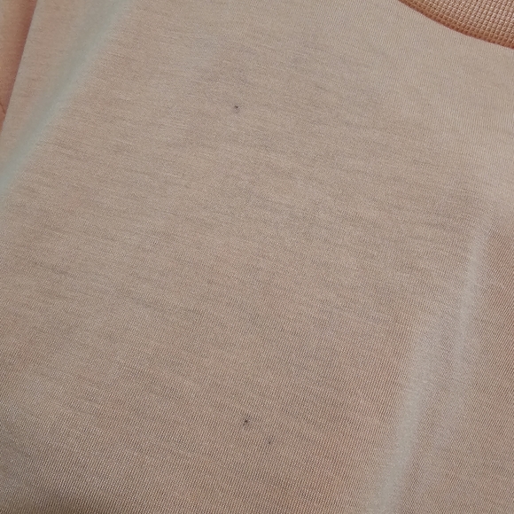 NWOT NIKE CROP TSHIRT WOMEN SIZE XL - Picture 5 of 5